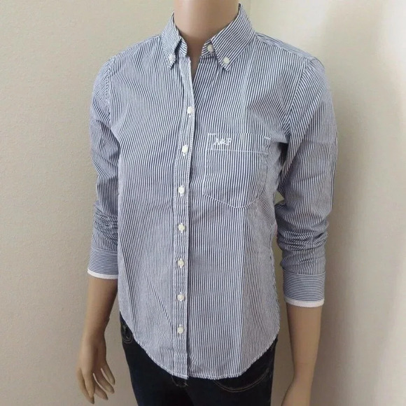 NWT Abercrombie Striped Button Down Shirt XS - Picture 2 of 5